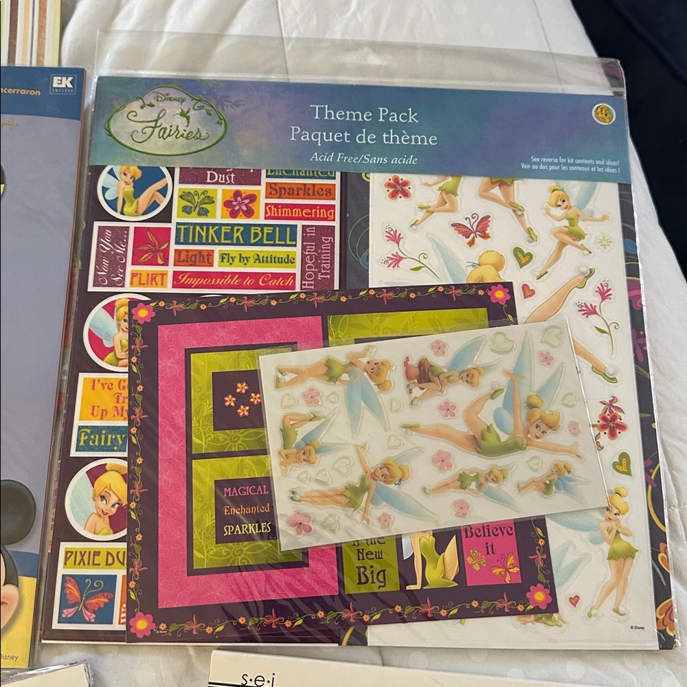 10 LBS shipped Scrapbook paper assorted packs, including Disney and glitter - Picture 2 of 10
